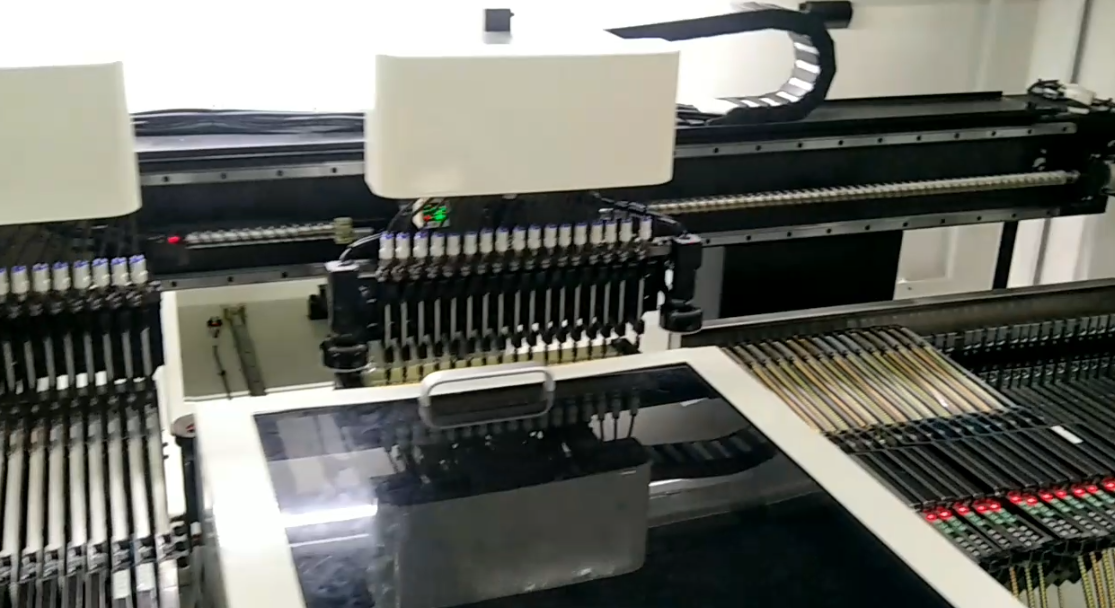 全自動(dòng)高速貼片機(jī)、高速LED貼片機(jī)、130000點(diǎn)/小時(shí)高速貼片機(jī)