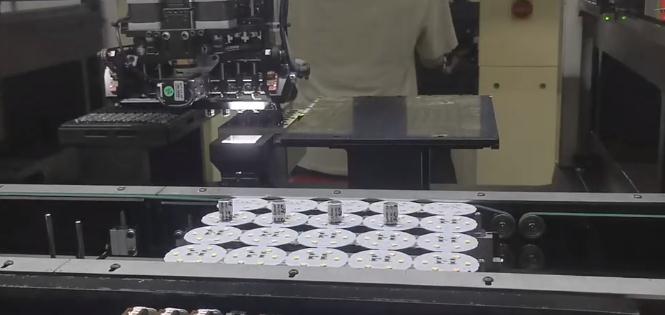 DOB貼片機(jī)，SMT貼片機(jī)，全自動(dòng)貼片機(jī)HCT-DOB800L